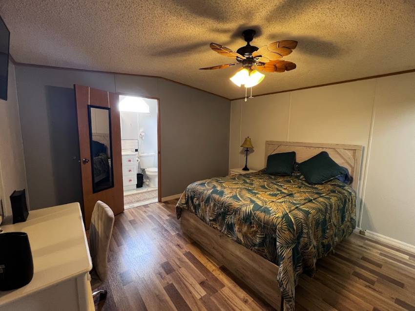 508 Century Lane a Winter Haven, FL Mobile or Manufactured Home for Sale